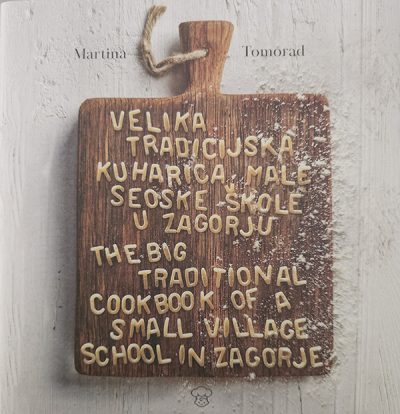 VELIKA TRADICIJSKA KUHARICA
